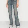 Weekday ARROW - Jean droit Women -France Weekday Soldes Boutique 7ddd6eecebaf44bb9ec7d10806d4d0e6