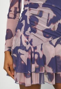 Weekday VALLEY DRESS - Robe de jour Women -France Weekday Soldes Boutique 82db7d4852604465a37cd99f5d21d5d0