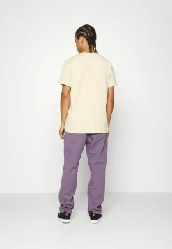 Weekday RELAXED PRINTED UNISEX - T-shirt imprimé All -France Weekday Soldes Boutique 8411cbfa42ba4c59becf166b6fc9460b