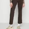 Weekday ARROW - Jean droit Women -France Weekday Soldes Boutique 848d6308da8f42ee8ffdfc473c1fa067