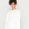 Weekday OVERSIZED PRINTED LONGSLEEVE - T-shirt à manches longues Women -France Weekday Soldes Boutique 85187b4c90d04b22aac13ec7cf9138c7