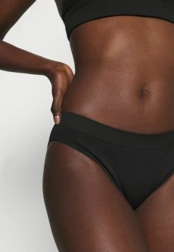 Weekday CAT BRIEF 3 PACK - Slip Women -France Weekday Soldes Boutique 8a4c294ea7584405b85b45b3a40fa371