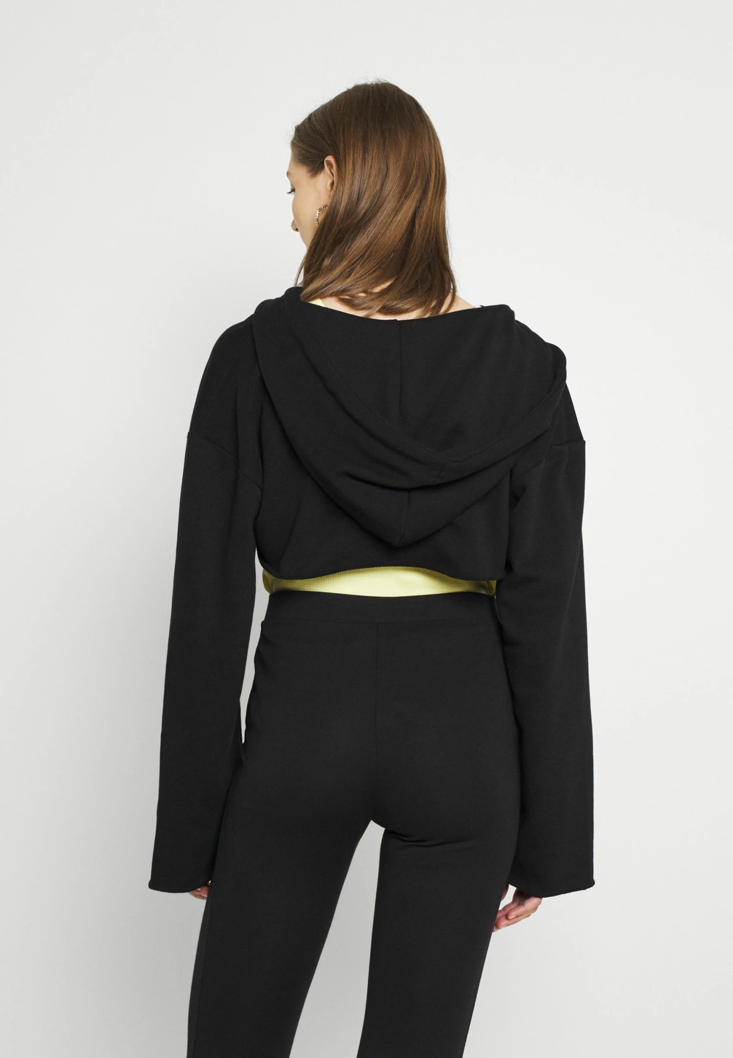 Weekday SLASHFRONT HOODIE - Sweat à capuche Women 5 Weekday SLASHFRONT HOODIE - Sweat à capuche Women – Image 3