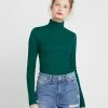 Weekday VERENA TURTLENECK - T-shirt à manches longues Women -France Weekday Soldes Boutique 8fcff426175845c5ac320879b1ae4be0