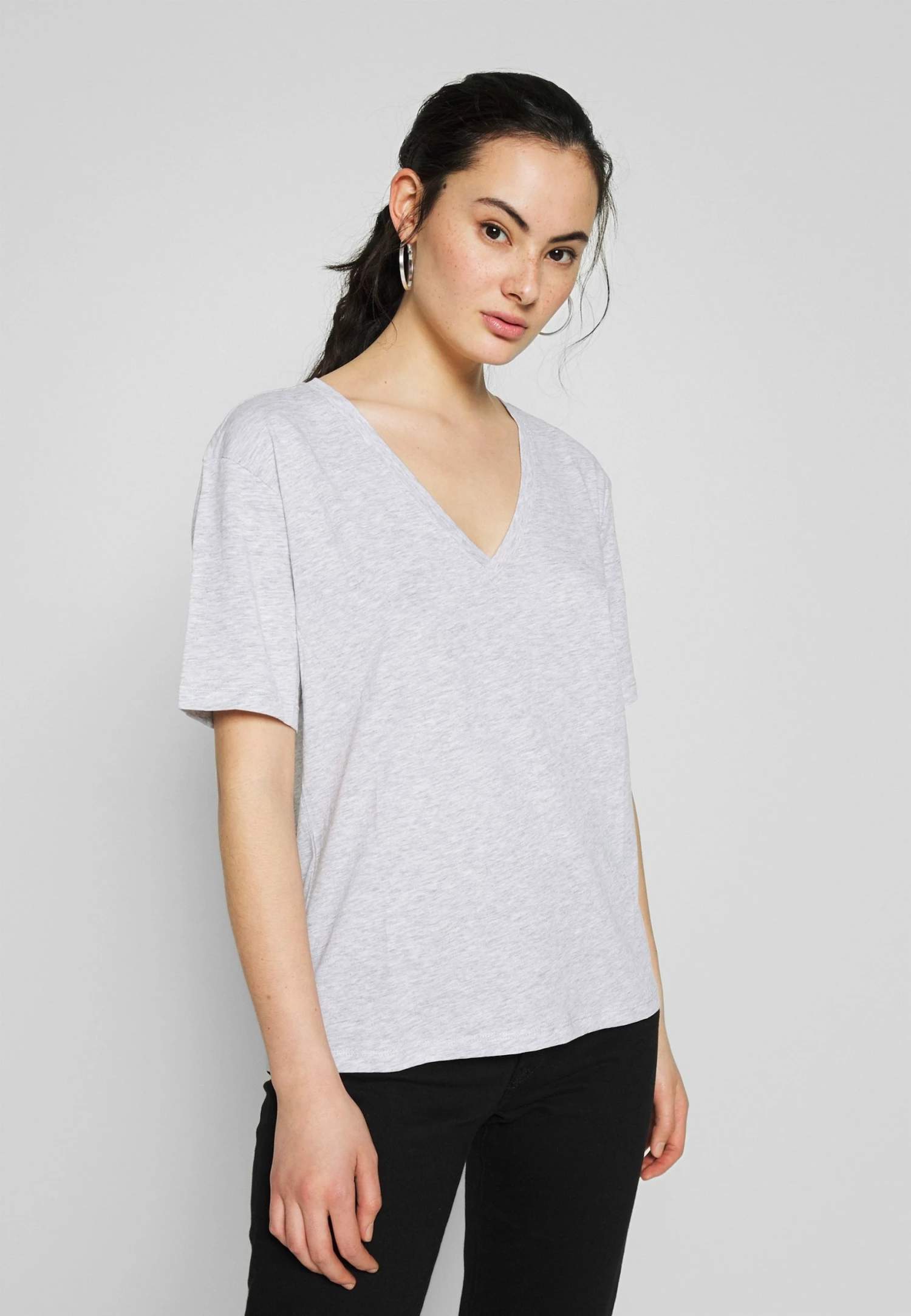 Weekday LAST V NECK - T-shirt basique Women 3 Weekday LAST V NECK - T-shirt basique Women