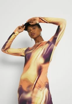 Weekday CHILL DRESS - Robe en jersey Women -France Weekday Soldes Boutique 92b8467f70cc45729365484b1fccceee