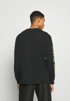 Weekday HACK PRINTED LONGSLEEVE UNISEX - T-shirt imprimé All 13 Weekday HACK PRINTED LONGSLEEVE UNISEX - T-shirt imprimé All -France Weekday Soldes Boutique 933da6c9895a4fac9e9a52c3f5d92d49