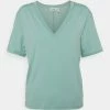 Weekday LAST V NECK - T-shirt basique Women -France Weekday Soldes Boutique 94e3c849731b4077ba90d81de137c8db 4