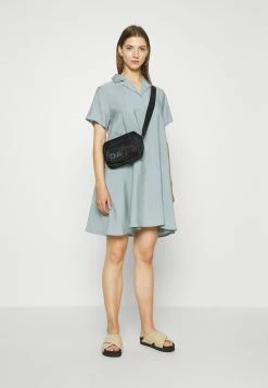 Weekday KANDI DRESS - Robe chemise Women -France Weekday Soldes Boutique 94e6cbee97ab42b1a12e043cfd518986