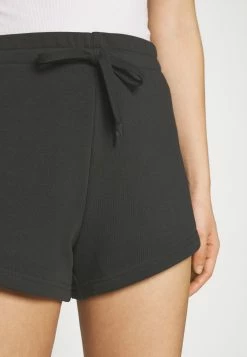 Weekday KARIN HOT PANTS - Short Women -France Weekday Soldes Boutique 98af6d4830f54545acb0320134cb9206