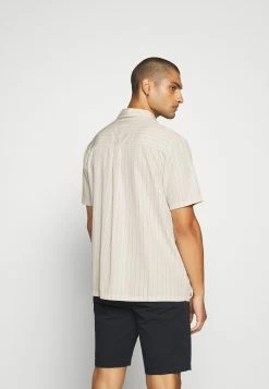 Weekday KIAN - Chemise Men -France Weekday Soldes Boutique 9c2955ec6cf745ca9b4039a77bc5172b