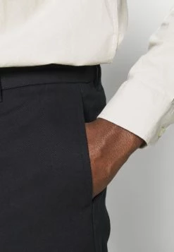 Weekday ROSS WIDE TROUSERS - Pantalon classique Men -France Weekday Soldes Boutique 9c5f54e83de348259d25a649bd79f255