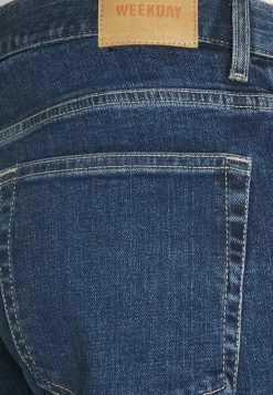 Weekday CONE - Jeans fuselé Men -France Weekday Soldes Boutique 9df955e53ee24ea19ae3278c6a6de52d