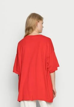 Weekday HUGE - T-shirt basique Women -France Weekday Soldes Boutique 9e41e62f9c83463d97ecd9c13121cc24