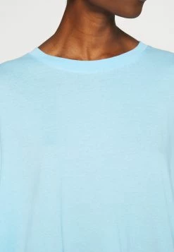 Weekday HUGE - T-shirt basique Women 34 Weekday HUGE - T-shirt basique Women -France Weekday Soldes Boutique a0726e44992c4f3986c29e77223bf04c