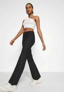 Weekday RITZA SKINNY FLARED TROUSER - Pantalon classique Women 12 Weekday RITZA SKINNY FLARED TROUSER - Pantalon classique Women -France Weekday Soldes Boutique a075632256b54fb1aeb150aa6e59885d