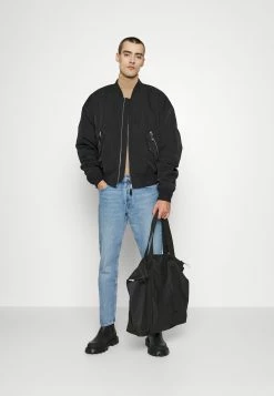 France Weekday Soldes Boutique -France Weekday Soldes Boutique a2b7ff820d174edbbf74df8c2d22c51a