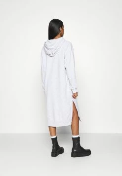 Weekday MARCIE HOOD DRESS - Robe de jour Women -France Weekday Soldes Boutique a3fc1d5461a04549a888075e4badb6c4