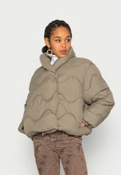 Weekday BRIGHT PUFFER JACKET - Veste d'hiver Women