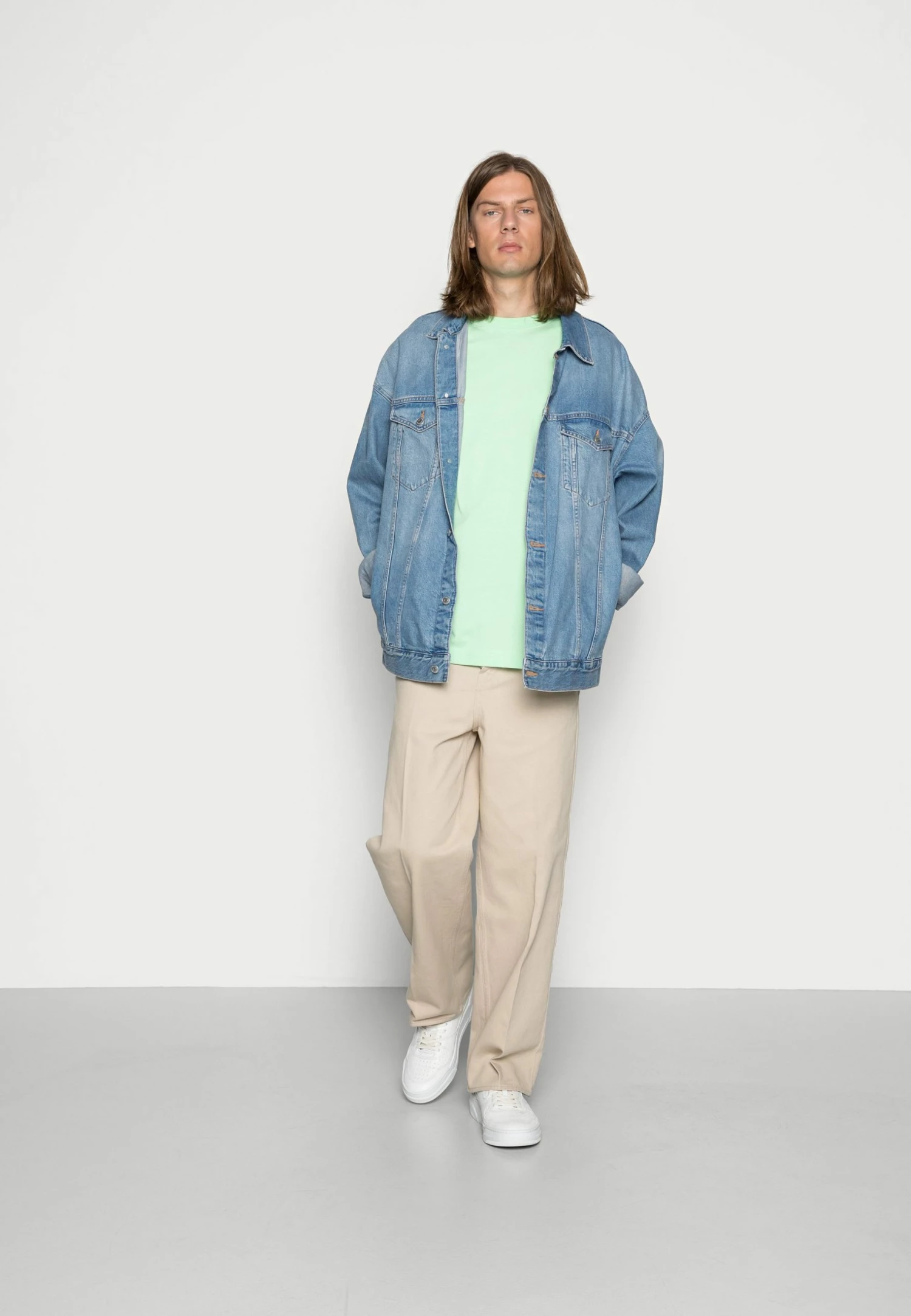 Weekday T-shirt basique Men 4 Weekday T-shirt basique Men – Image 2