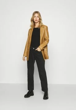 Weekday JOCELYN - Jean droit Women 9 Weekday JOCELYN - Jean droit Women -France Weekday Soldes Boutique ad33527abd3b4c5e83b7794131ef547c