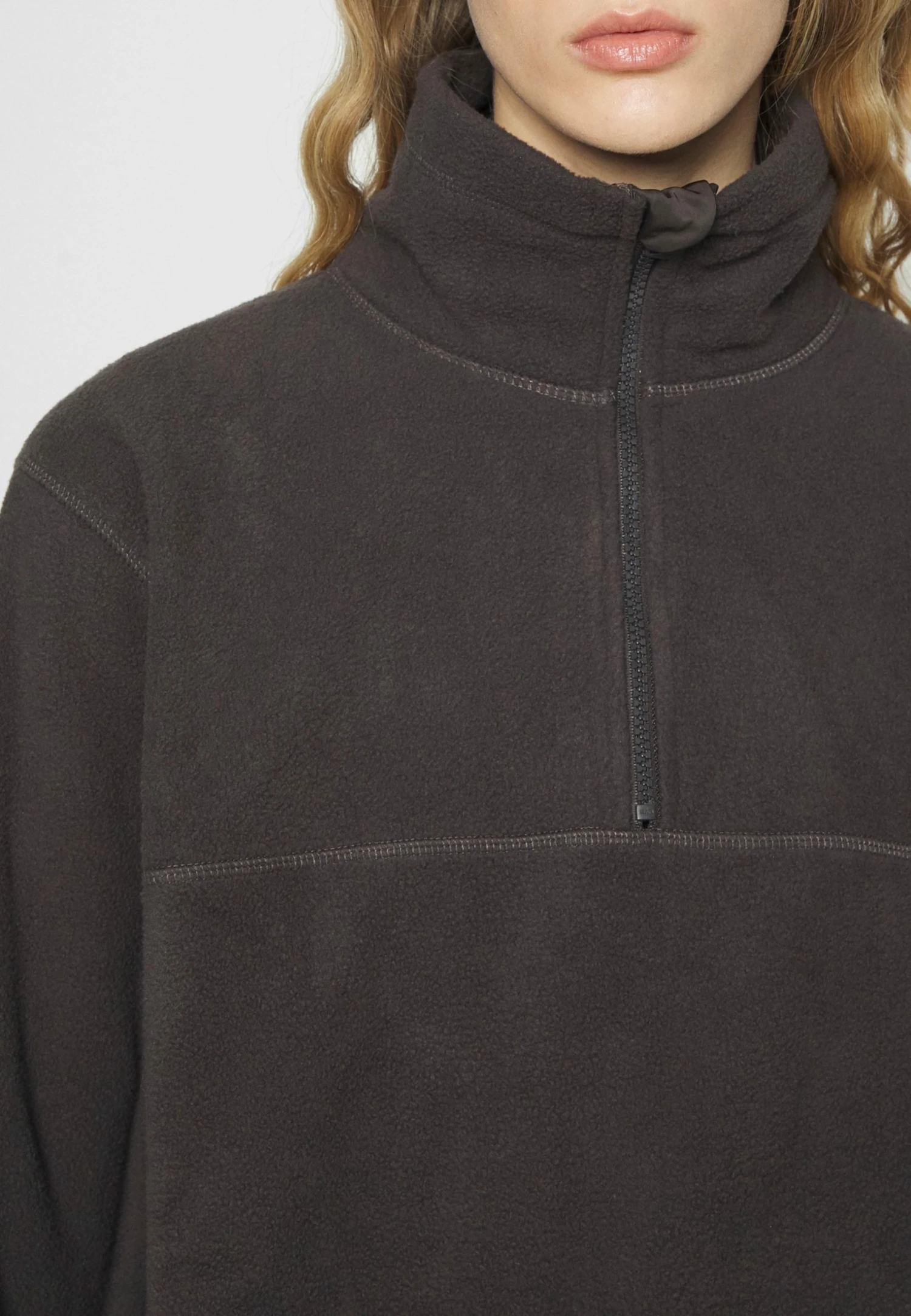 Weekday CRUSH - Sweat polaire Women 7 Weekday CRUSH - Sweat polaire Women – Image 5