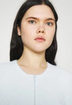 Weekday ARDEN HAIRY - Gilet Women -France Weekday Soldes Boutique ae9277d740854cd2889534f8a7df59d0