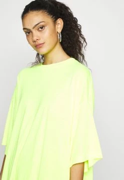 Weekday HUGE - T-shirt basique - neon yellow Women -France Weekday Soldes Boutique af61501008dd4edfa92afea9acc2bf7a