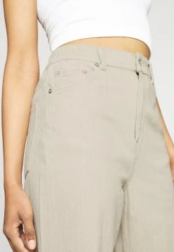 Weekday LINEAR - Jean flare Women -France Weekday Soldes Boutique b0ca887fa9714e1a964ff4c35964608b