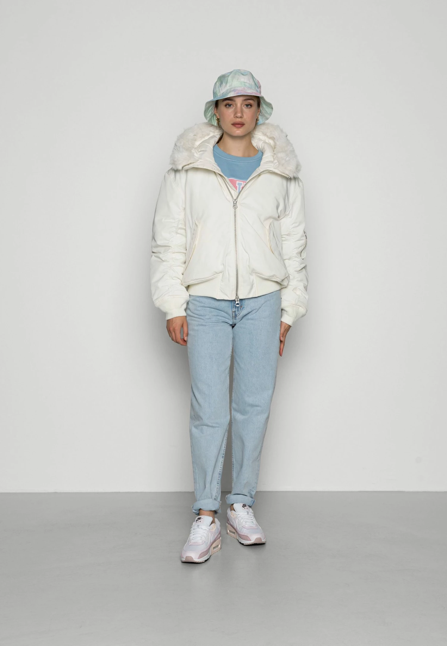 Weekday BEATRICE BOMBER JACKET - Veste d'hiver Women 4 Weekday BEATRICE BOMBER JACKET - Veste d'hiver Women – Image 2