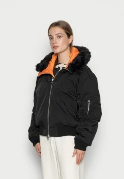 Weekday BEATRICE BOMBER JACKET - Veste d'hiver Women