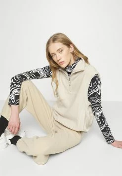 Weekday CRUSH VEST - Sweat polaire Women -France Weekday Soldes Boutique b7c1152a6e974d268618ada2a8aee83e