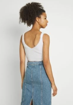 Weekday JANNI HAIRY TANK - Débardeur Women -France Weekday Soldes Boutique bf3c5e1a3c0f40ac9500632c214cc905