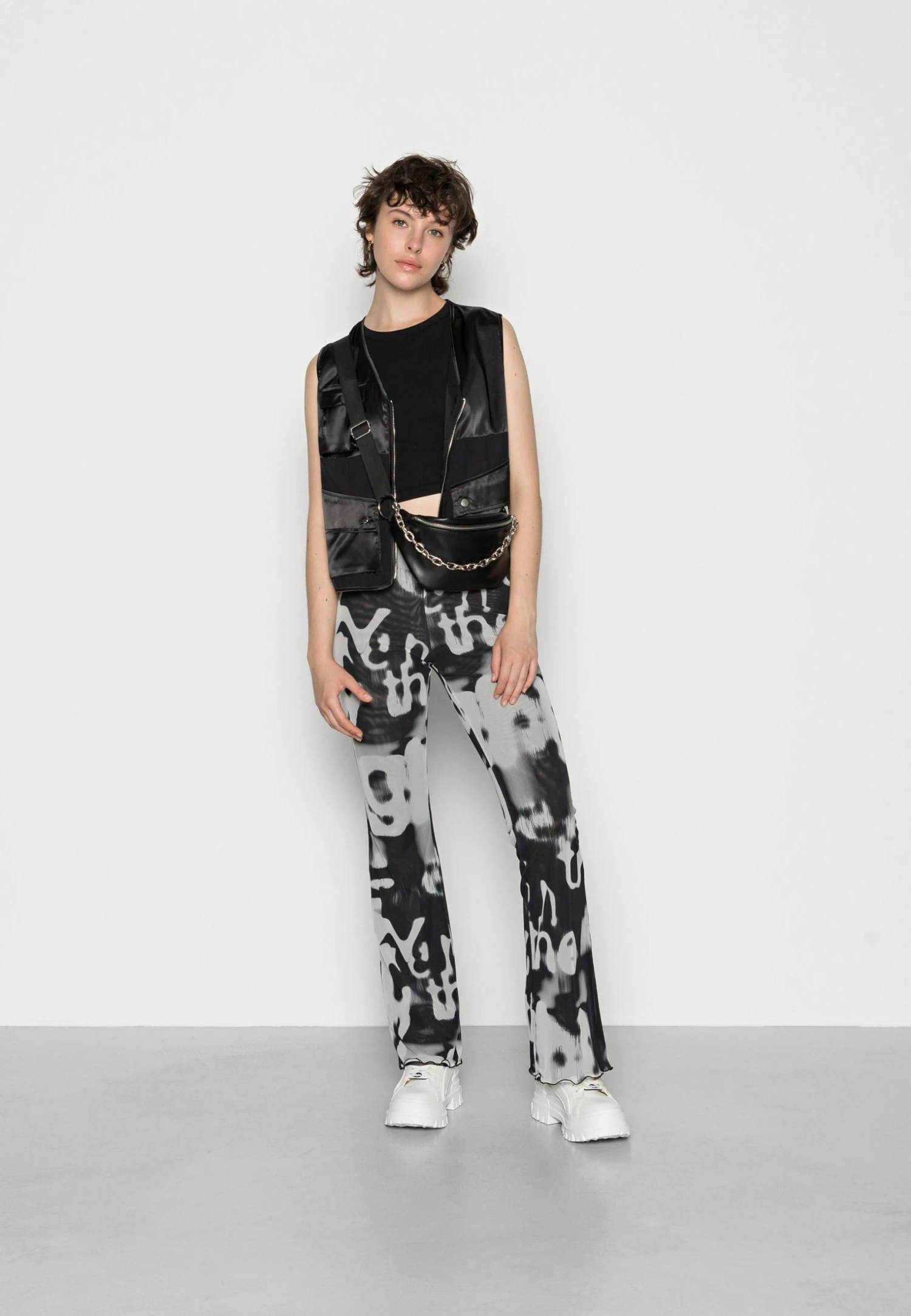 Weekday CECILE - Pantalon classique Women 4 Weekday CECILE - Pantalon classique Women – Image 2