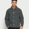 Weekday BRYANT STRIPED - Veste en jean Men 2 Weekday BRYANT STRIPED - Veste en jean Men -France Weekday Soldes Boutique bfd54bbc39f84624ac13d8d5be45f8a4