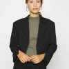 Weekday DOMINIQUE SHORT - Blazer Women -France Weekday Soldes Boutique c06b342c845f47a5b085b329f039e2dd