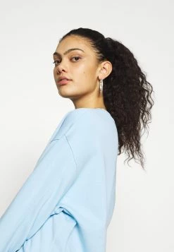 Weekday HUGE CROPPED - Sweatshirt Women 30 Weekday HUGE CROPPED - Sweatshirt Women -France Weekday Soldes Boutique c0b0c68b8adc497bbc20291c712e21d4