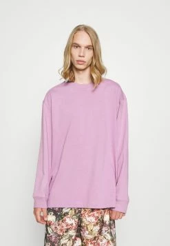 Weekday OVERSIZED STEFY LONG SLEEVE - T-shirt à manches longues Men -France Weekday Soldes Boutique c0df99c0c839407986ae1422490d994d