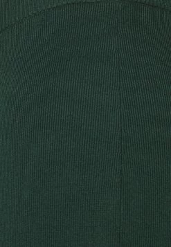 Weekday CAMEO TROUSERS - Pantalon classique Women 8 Weekday CAMEO TROUSERS - Pantalon classique Women -France Weekday Soldes Boutique c64b05ede3194588b33afaff279715ab