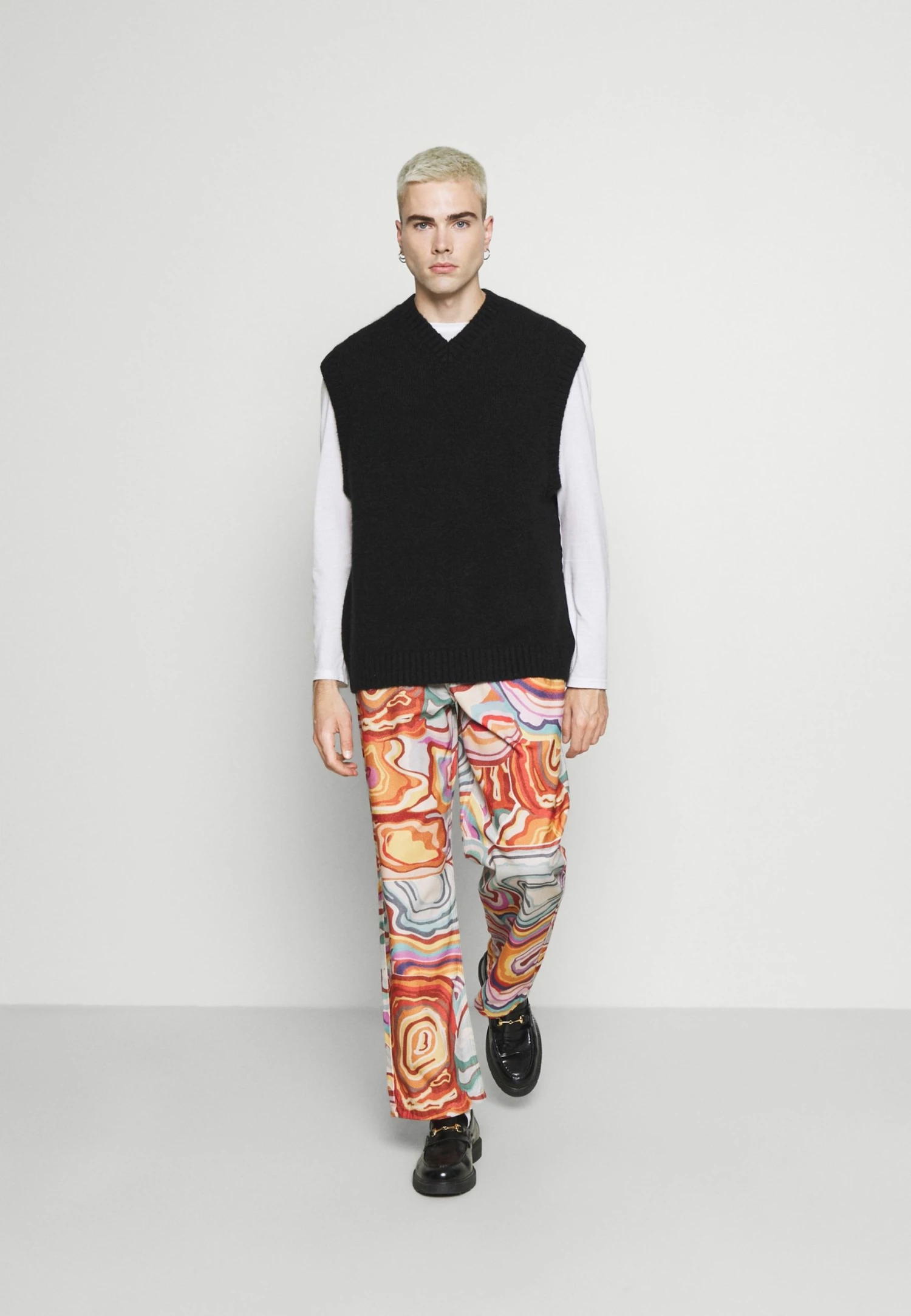 Weekday COHEN VNECK - Pullover Men 4 Weekday COHEN VNECK - Pullover Men – Image 2