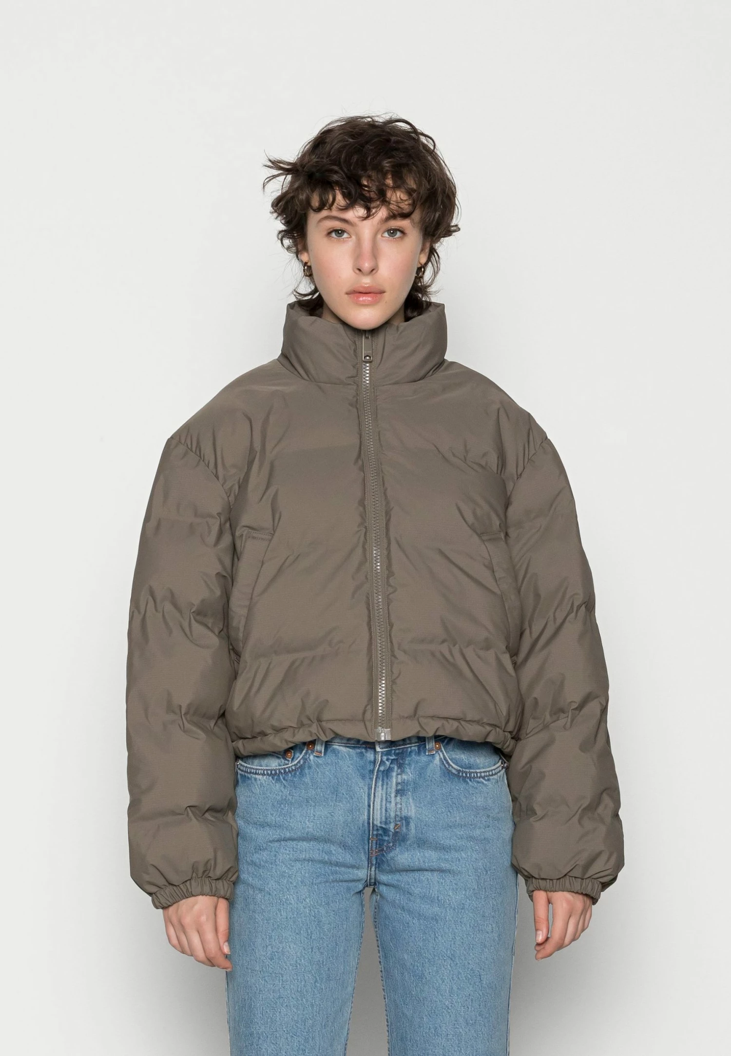 Weekday PROMIS SHORT PUFFER JACKET - Veste d'hiver Women 3 Weekday PROMIS SHORT PUFFER JACKET - Veste d'hiver Women