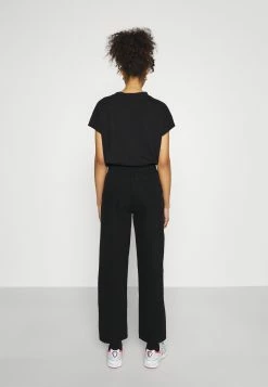 Weekday LARA WAIST TROUSERS - Jean boyfriend Women 12 Weekday LARA WAIST TROUSERS - Jean boyfriend Women -France Weekday Soldes Boutique ce465ccdf2f4491ab3ab39b71e5d495f