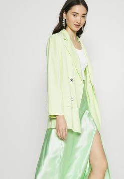 Weekday Débardeur Women -France Weekday Soldes Boutique d38df2dc624b450cb72576ff3a862290