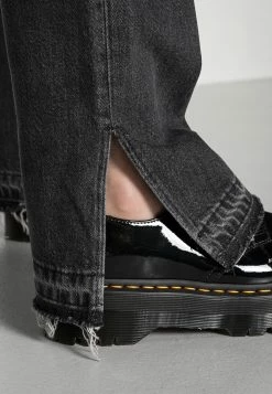 Weekday ROWE SPLIT - Jean droit Women -France Weekday Soldes Boutique d9a66250ac4d4858b0312459a481101a