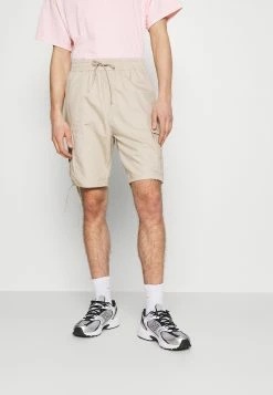 Weekday KRISTOFFER - Short Men