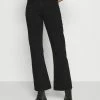 Weekday SWAY JEANS - Jean flare Women -France Weekday Soldes Boutique db3fda8659e24ce888721faba96def63