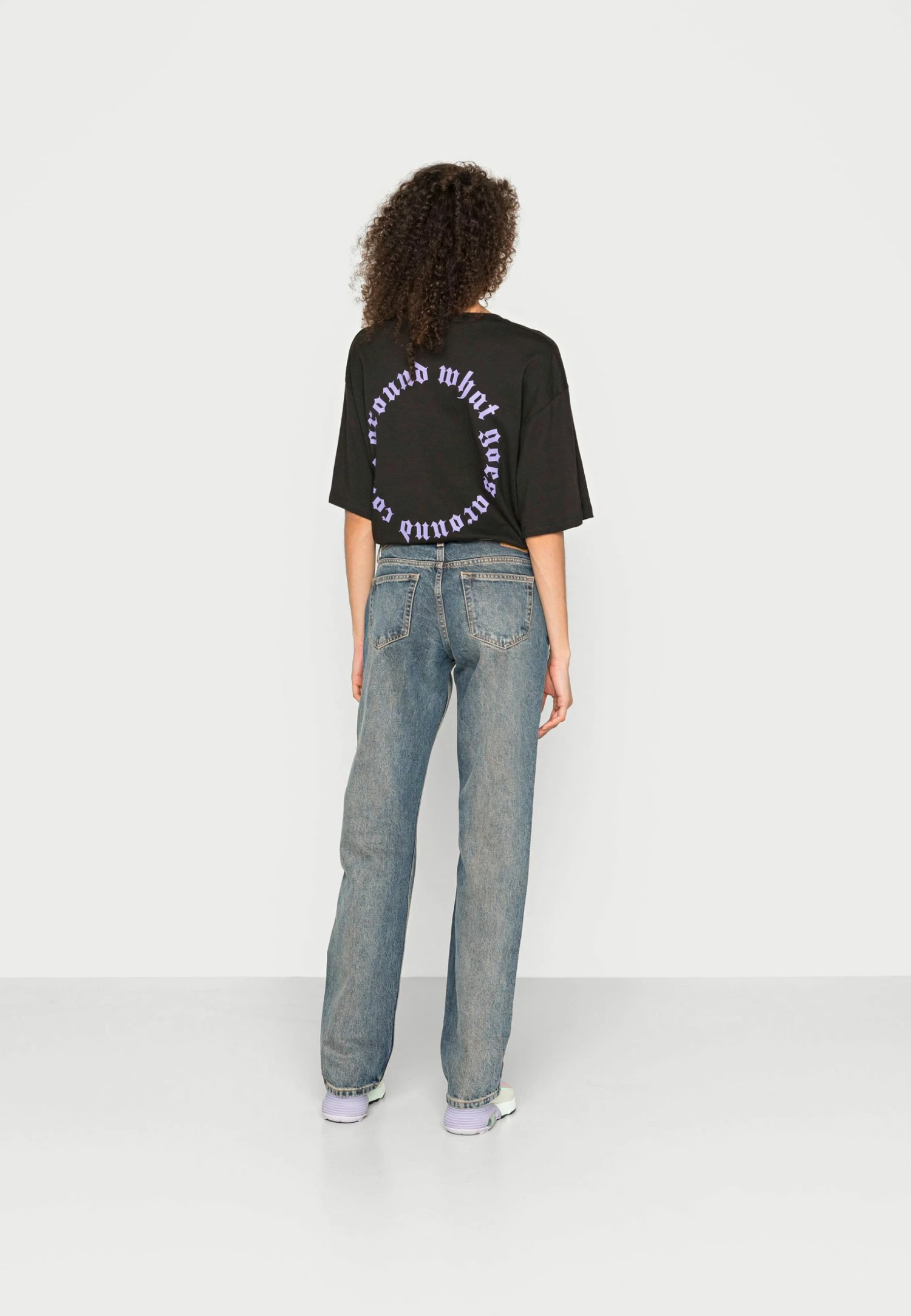 Weekday ARROW - Jean droit Women 5 Weekday ARROW - Jean droit Women – Image 3