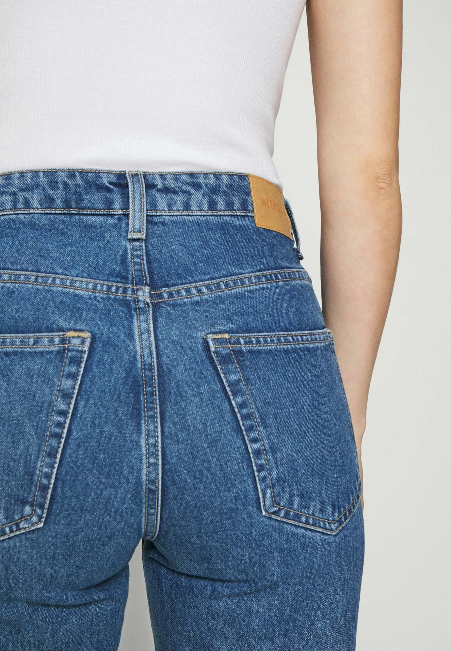 Weekday VOYAGE - Jean droit Women 7 Weekday VOYAGE - Jean droit Women – Image 5