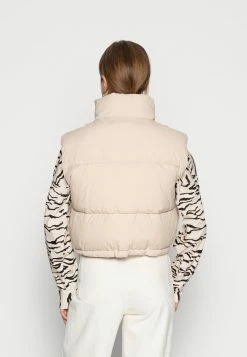 Weekday CUT PUFFER VEST - Veste sans manches Women -France Weekday Soldes Boutique e11842756dad46c4ae0b85940b753e24