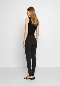 Weekday THURSDAY - Jean slim Women -France Weekday Soldes Boutique e19fefb848c5410791d4715104cd0f36